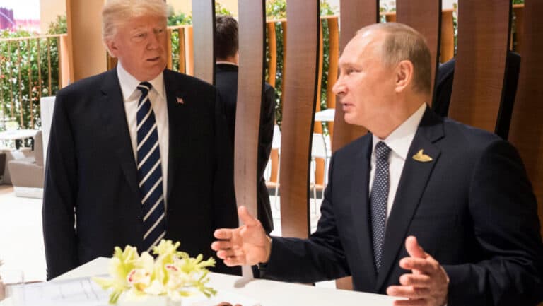„Instinctul lui Trump la întâlnirea cu Putin: așteptări reduse din partea oficialilor Casei Albe”