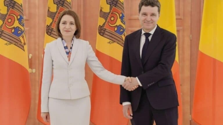Nicușor Dan răspunde din nou apelului Maiei Sandu: cea de-a patra călătorie în Republica Moldova