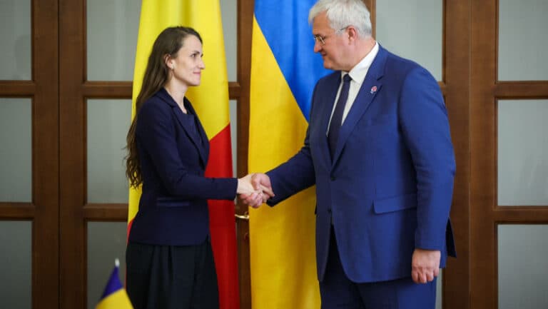 Oana Ţoiu se întâlnește cu omologul său din Ucraina pentru a evidenția importanța apărării drepturilor minorităților naționale
