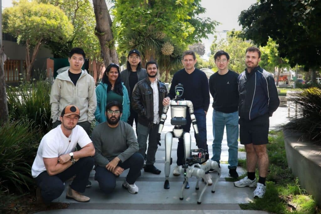 OpenMind își propune să devină sistemul de operare Android pentru roboții umanoizi