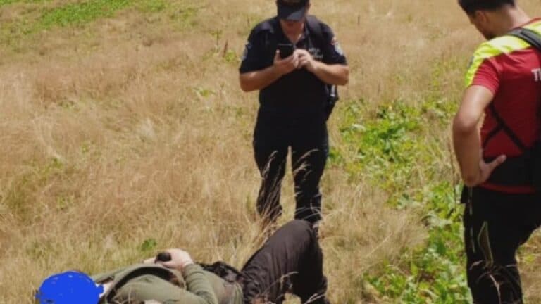 Misiune dramatică a Salvamont Maramureș: salvarea unui tânăr ucrainean rătăcit pe munte timp de patru nopți, în stare de deshidratare și hipotermie