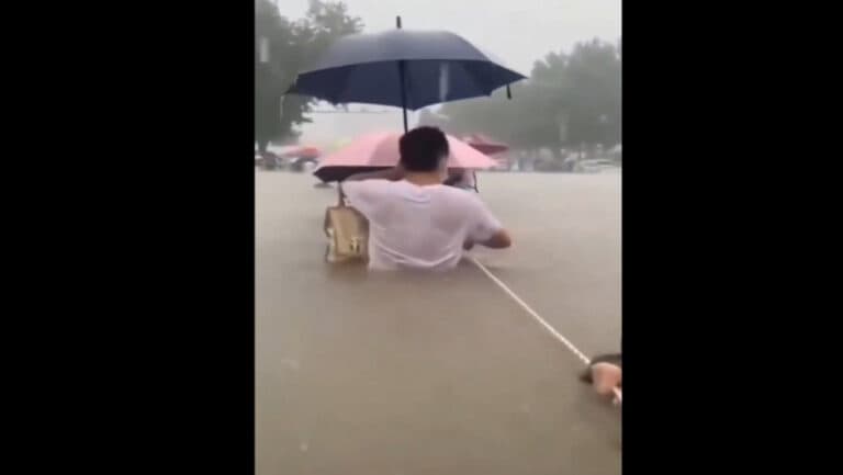 Decizia lui Xi Jinping în urma tragediei provocate de inundațiile devastatoare din China, care au dus la pierderea a 10 vieți