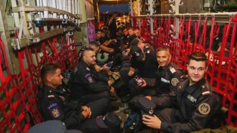 Pompierii români se alătură luptei împotriva incendiilor devastatoare din pădurile Galiciei