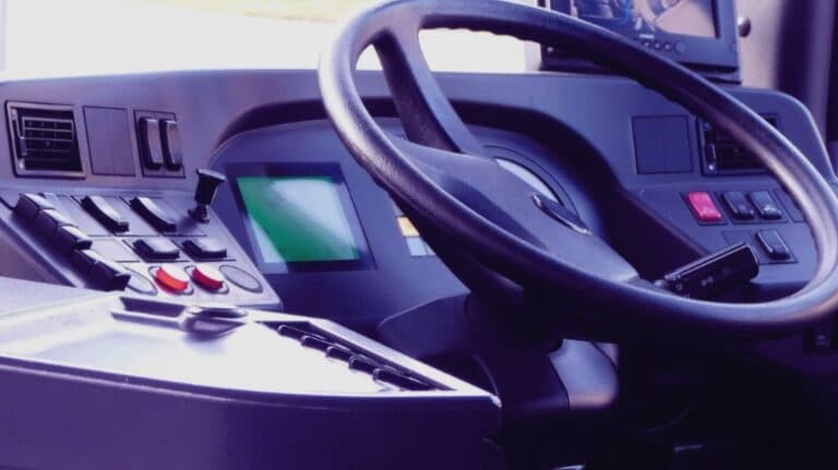 Primăria Buzău investește în 20 de microbuze la prețul de 250.000 de euro fiecare. Ce capabilități oferă aceste vehicule în schimbul sumei?