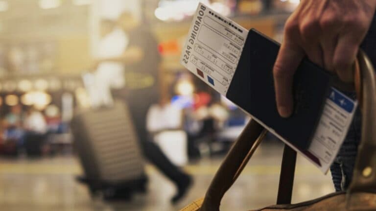 Reguli noi pentru călători la controlul de securitate de la Aeroportul Otopeni