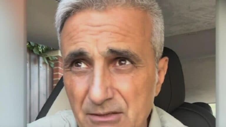 Robert Turcescu: „Consider că ar fi necesară desființarea Parlamentului României!”