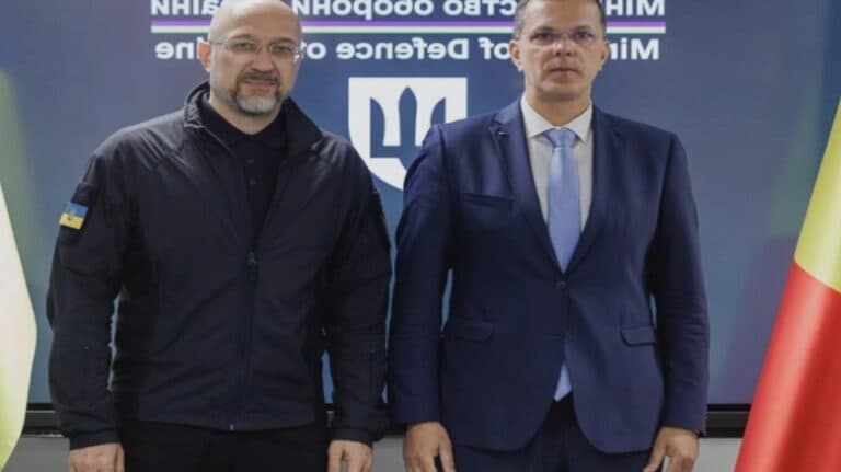 România se pregătește să ofere Ucrainei un nou pachet de sprijin militar, conform declarațiilor ministrului Apărării de la Kiev