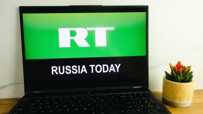 Site-urile rusești blocate își păstrează accesibilitatea în Uniunea Europeană, conform unui raport