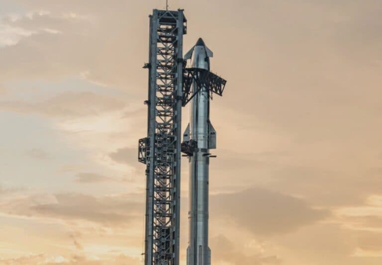 SpaceX obține succese remarcabile în cadrul celei de-a zecea încercări cu Starship