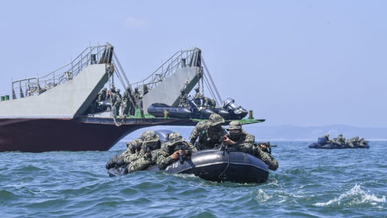 SUA și Coreea de Sud își unesc forțele în exerciții militare. Răspunsul Coreei de Nord la această provocare