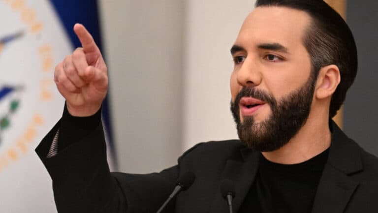 Națiunea în care liderul a obținut permisiunea de a concura pentru cea mai înaltă funcție fără limită de timp: „Astăzi, democrația a dispărut.”