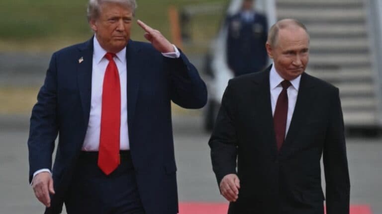 Un lider european lansează acuzații severe împotriva lui Donald Trump: „Este un agent sovietic și a susținut Rusia!”