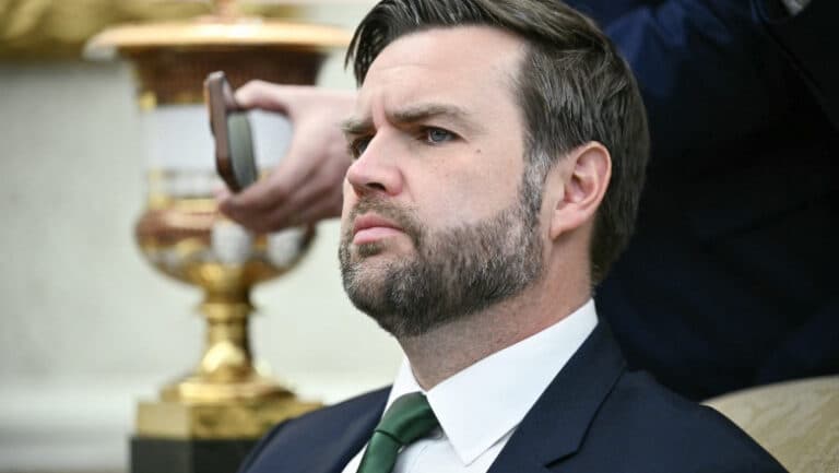 Vicepreședintele JD Vance: SUA își propune un compromis de pace între Rusia și Ucraina, deși ambele părți ar putea fi nemulțumite