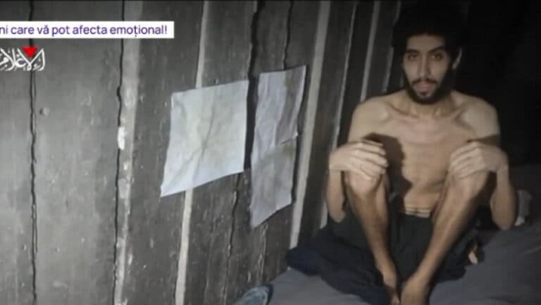 Imagini șocante cu un ostatic Hamas după doi ani de prizonierat. Tânărul de 24 de ani a suferit o transformare radicală