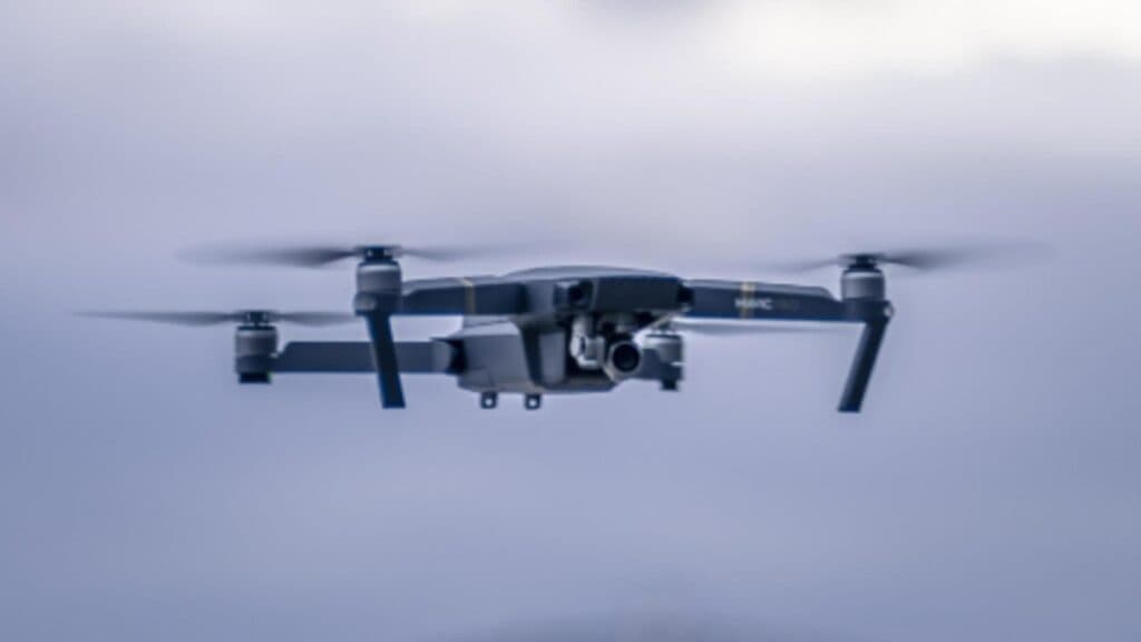 Aeroportul Otopeni în alertă: O dronă împiedică aterizarea zborurilor, piloții executând manevre neobișnuite