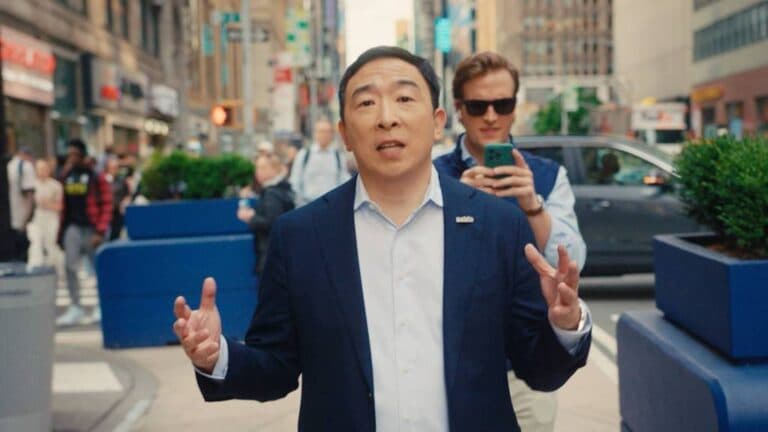 Andrew Yang își găsește inspirația în Mark Cuban pentru a lansa operatorul de telefonie mobilă Noble Mobile