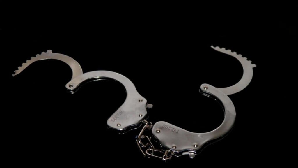 Bărbat reținut pentru hărțuirea fostei partenere și încălcarea ordinului de protecție: „Ascultă-mă, altfel voi comite o crimă.”
