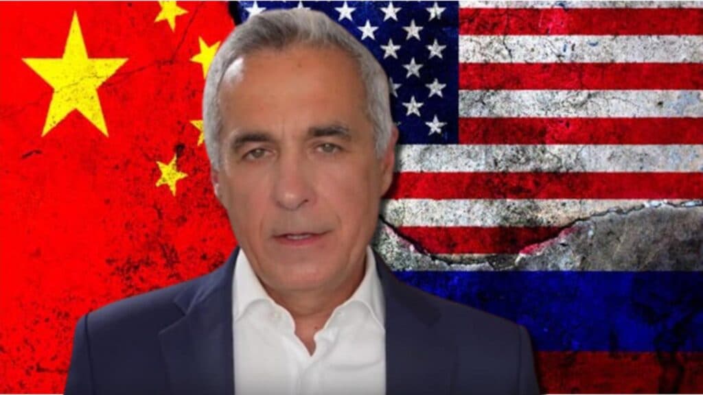 Călin Georgescu: „Se conturează un nou echilibru global – America, China și Rusia. Cheia succesului este armonia cu fiecare.”