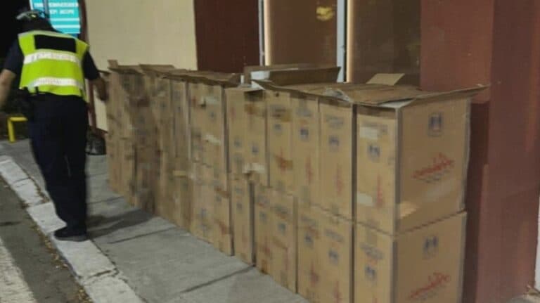 Captură impresionantă: peste 700.000 de țigări de contrabandă descoperite printre obiecte de ceramică