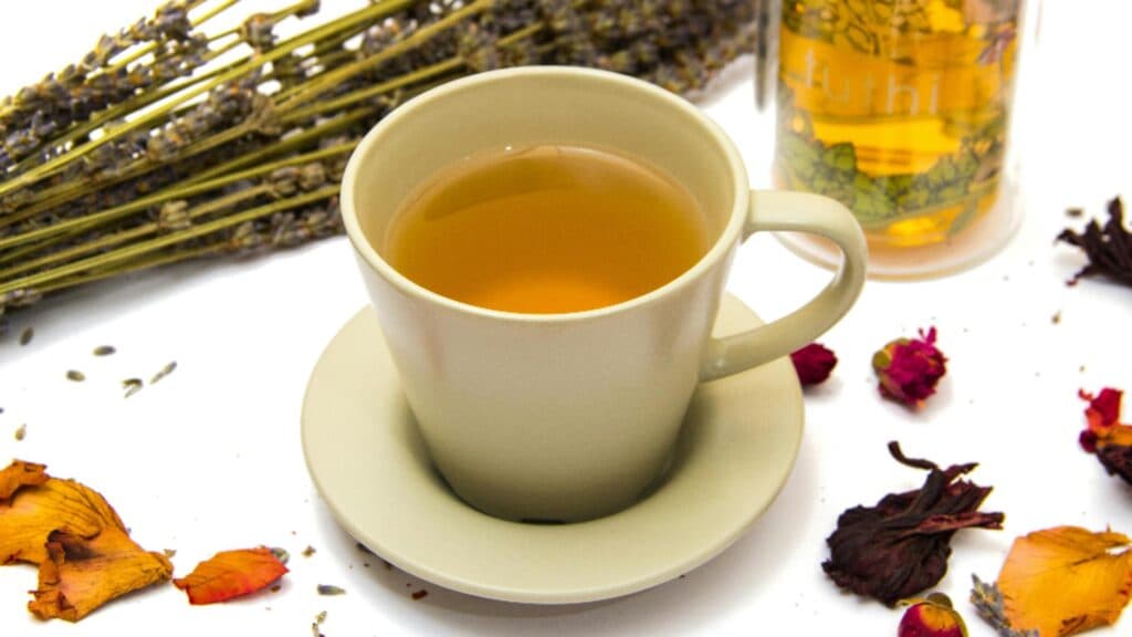 Infuziile energizante: Ce să alegi pentru a învinge oboseala