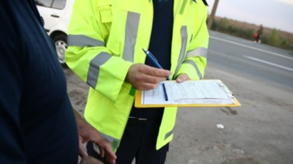 Codul Rutier 2025: Ce se întâmplă când îți pierzi permisul și primești sancțiuni fără să depășești limita de viteză?