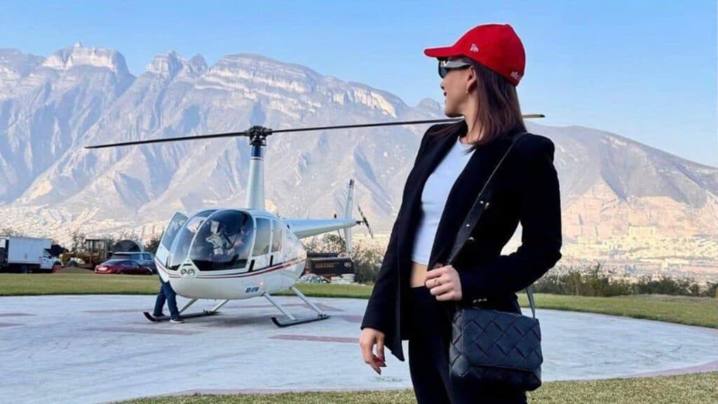 Tragedie în lumea televiziunii: o cunoscută prezentatoare a pierit într-un accident aviatic devastator
