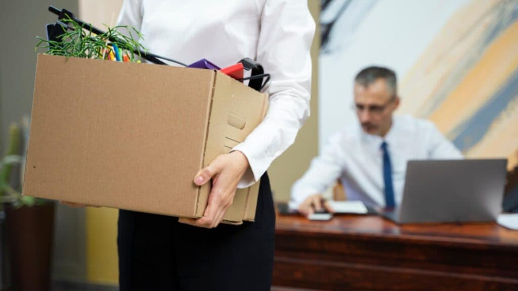 Fugă masivă: Peste 150.000 de angajați din sectorul public au renunțat pentru salarii compensatorii