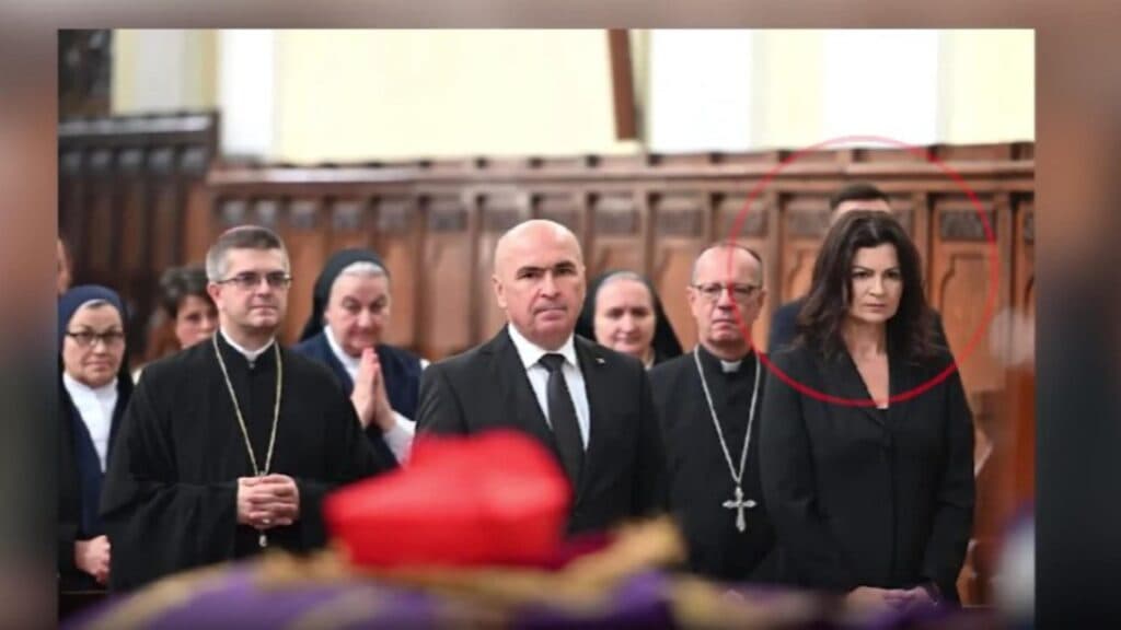 Ilie Bolojan, însoțit de partenera sa, face prima declarație publică, dar evită subiectul tragediei de la Iași