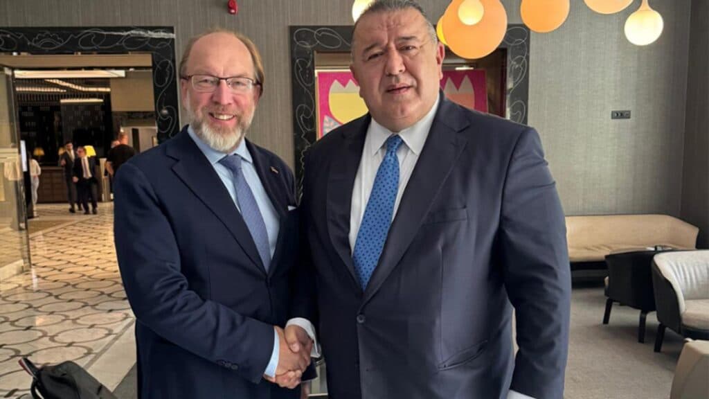 Discuții oficiale între liderii Camerelor de Comerț din România și Ucraina pentru consolidarea parteneriatului economic regional
