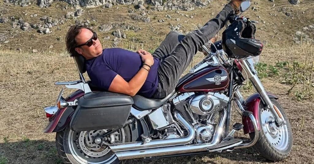 Charlie Ottley împărtășește ce iubește la România: „Unul dintre cele mai mari atuuri” și expresiile care îl fac să zâmbească