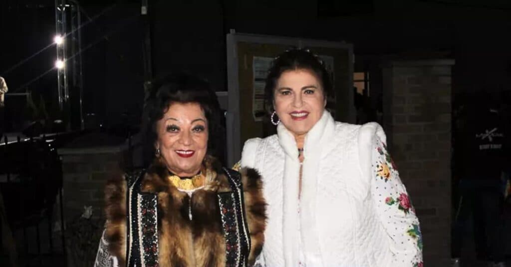 Maria Ciobanu sărbătorește 88 de ani. Mesajul emoționant al „rivalei” sale de o viață, Irina Loghin. Cum se prezenta duetul la început, îmbrăcate în uniforme militare
