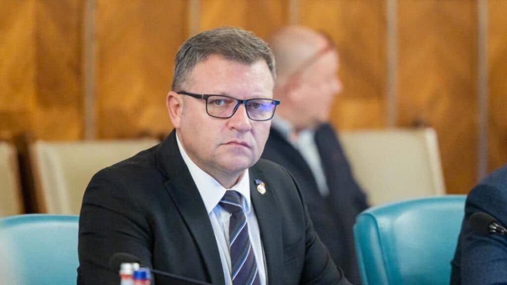 Marius Budăi dezvăluie trucul lui Ilie Bolojan pentru a masca deficitul bugetar