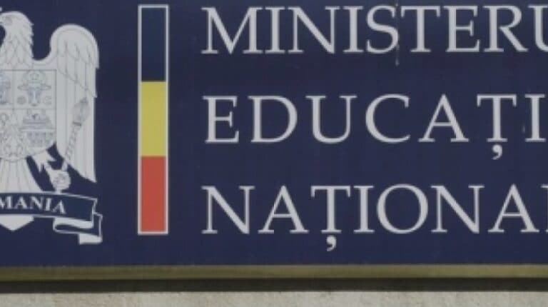 Ministerul Educației asigură că profesorii și bursierii vor primi toate salariile și bursele până la sfârșitul anului