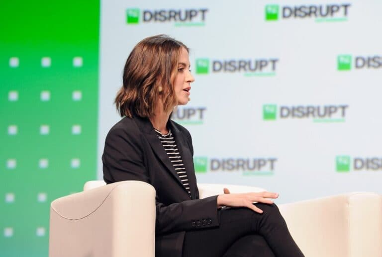 Brynn Putnam, fondatoarea Mirror, își va prezenta noua companie de hardware pentru gaming la TechCrunch Disrupt 2025