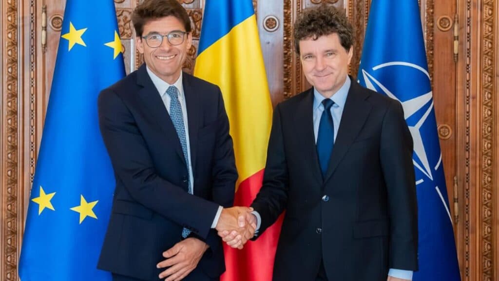 Nicușor Dan a purtat discuții cu Airbus și cu ambasadorii europeni privind perspectivele industriei românești de apărare