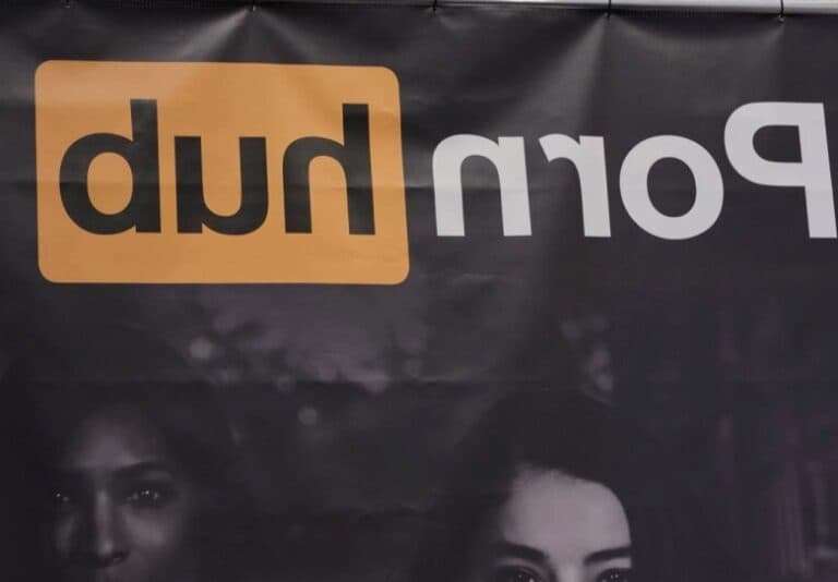 Proprietarul Pornhub achită 5 milioane de dolari pentru un acord cu FTC din cauza neîndeplinirii obligației de a stopa conținutul abuziv