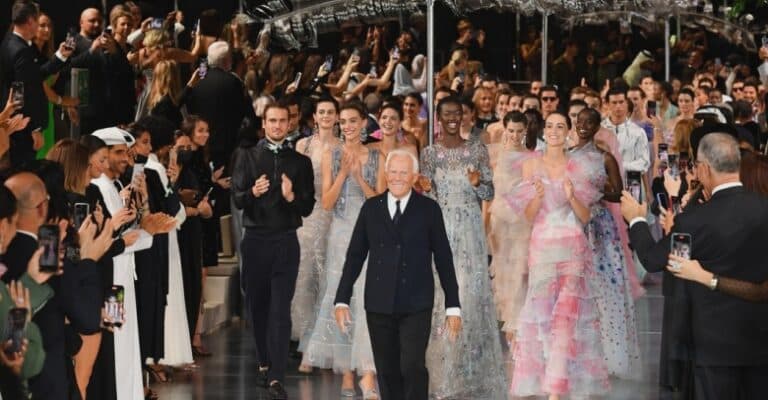 Descoperă parcursul fascinant al lui Giorgio Armani: moștenitorul unei iubiri pentru modă