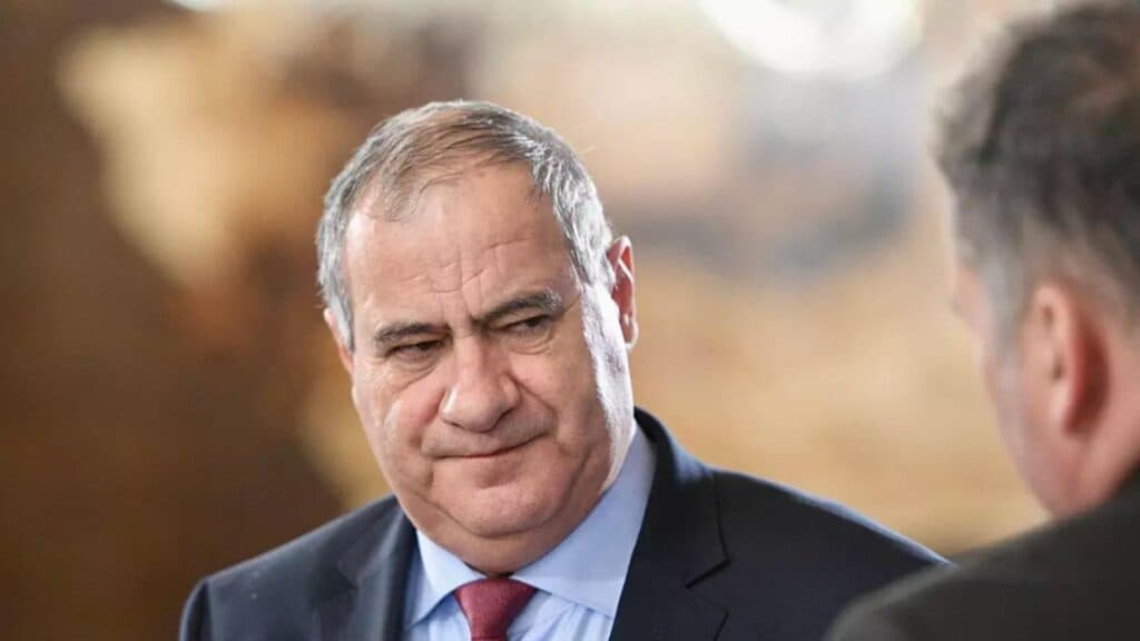 Vicepremierul Marian Neacșu anunță o rectificare bugetară defavorabilă, iar majorările de taxe nu vor acoperi deficitul
