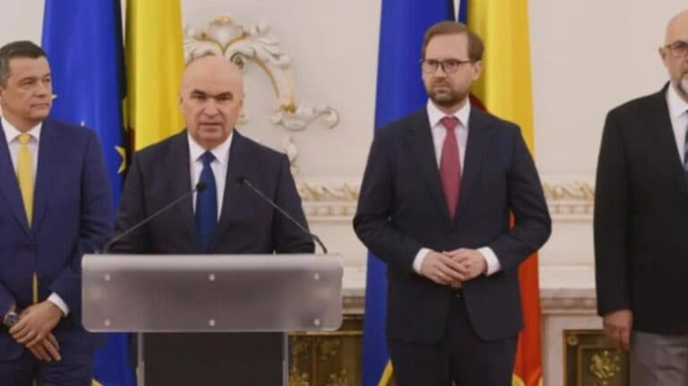 Conflict în Coaliție cu puțin înainte de asumarea responsabilității pentru măsurile de austeritate. Bolojan rămâne ferm pe poziții în ceea ce privește CASS pentru mame, veterani și călugări