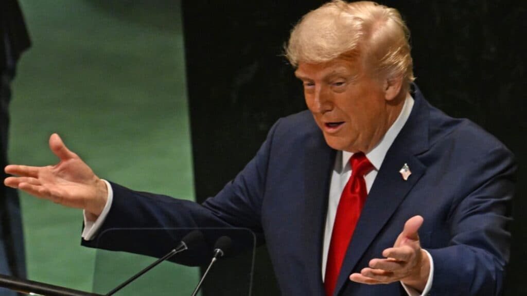 Trump uimește lumea cu o afirmație revoluționară: „Ucraina are puterea să-și recupereze teritoriile și să triumfe în conflict”. Rusia, descrisă ca „un tigru de hârtie”