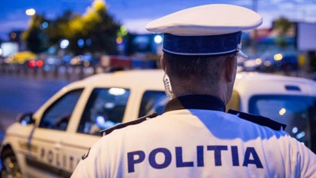 Un bărbat de 52 de ani a încercat să răpească o fetiță de 12 ani, dar a fost oprit de un polițist aflat în timpul liber