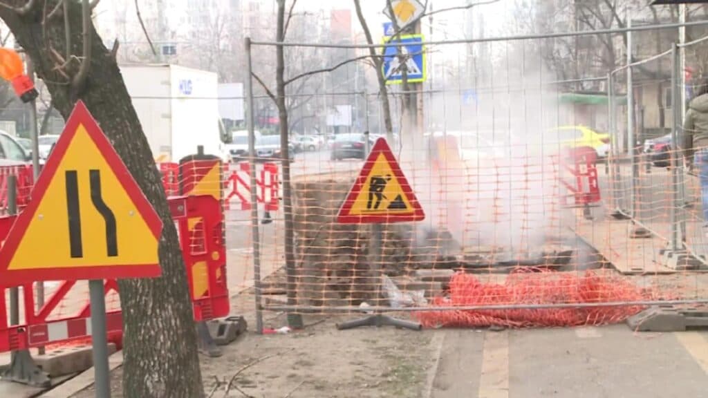 Frigul a pus stăpânire pe București: Spitalul Fundeni și 400 de blocuri, fără căldură