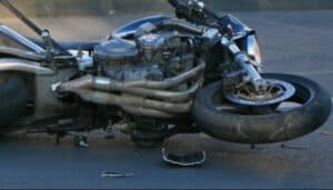 Tragedie în Giurgiu: un tânăr motociclist de 17 ani își pierde viața în urma unei coliziuni cu o autospecială de poliție