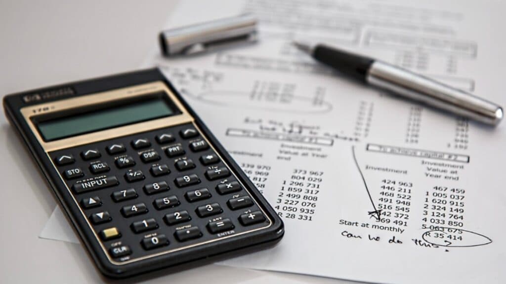Controale fiscale în intensificare: ANAF vizează câștigurile din investiții bursiere, în urma solicitării lui Bolojan pentru un buget mai mare