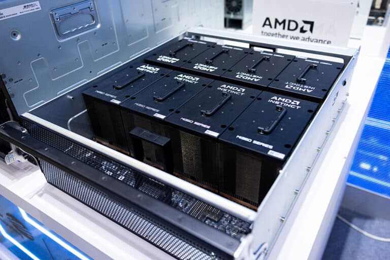 AMD furnizează 6 GW de capacitate de calcul pentru OpenAI într-o afacere de miliarde de dolari