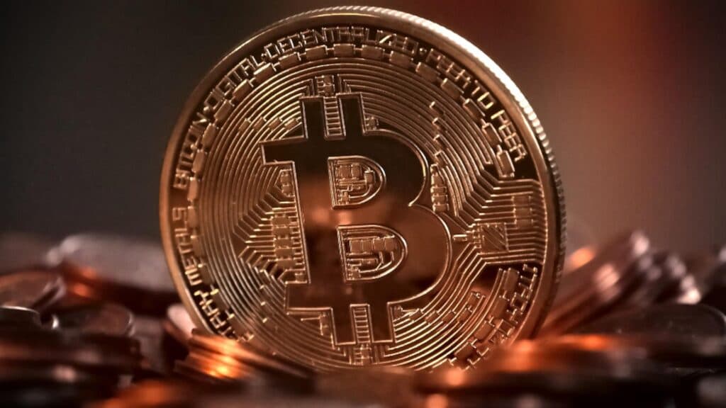 Bitcoin a atins o nouă culme istorică. Ce factori contribuie la ascensiunea sa fulminantă?
