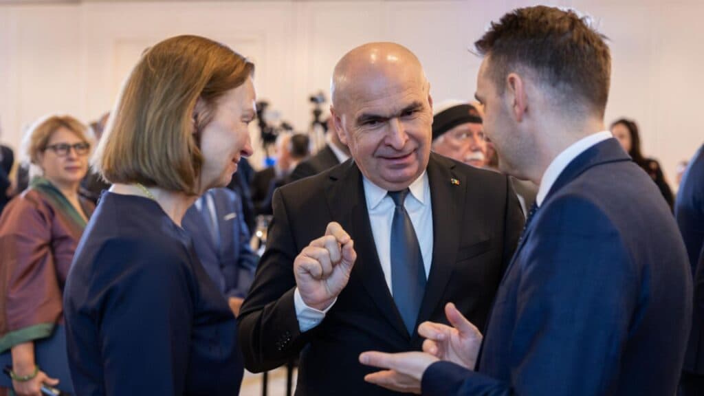 Bolojan oferă o justificare surprinzătoare după ce pensiile speciale au fost respinse de CCR: deși legea fixa un termen clar, el susține că a așteptat un timp „adecvat” pentru avizul CSM