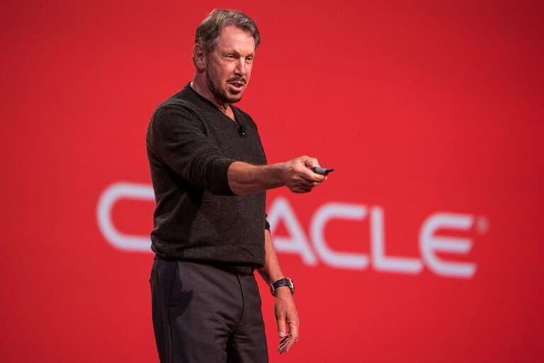 Hackerii prinși în flagrant furând datele personale ale executivilor printr-o vulnerabilitate Oracle necorectată