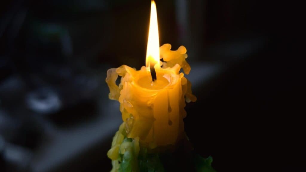 Thailanda în lacrimi: Regina-mamă Sirikit, simbol al monarhiei, a părăsit această lume