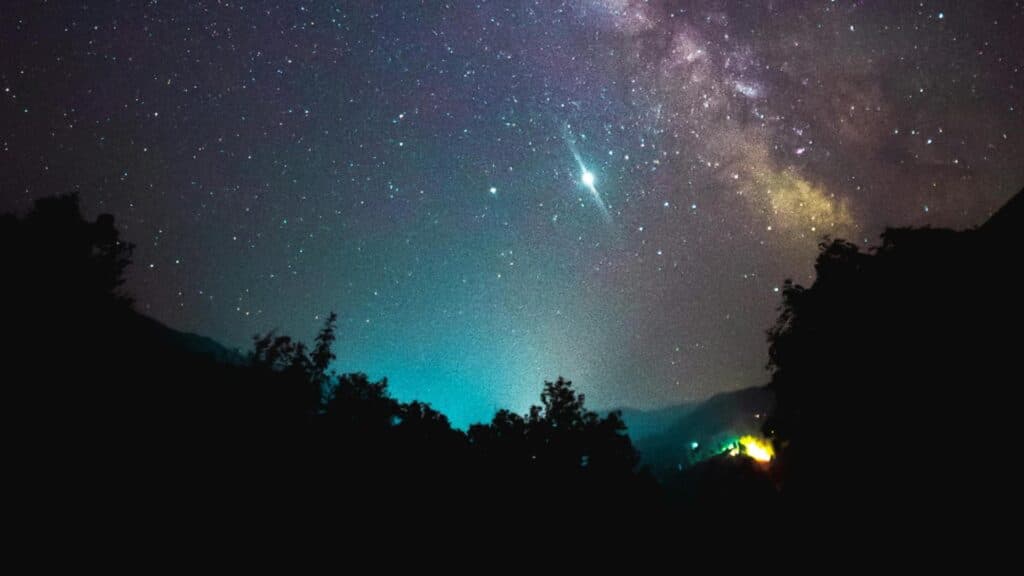 Transformările astrologice din octombrie 2025: sfârșituri radicale și începuturi predestinate